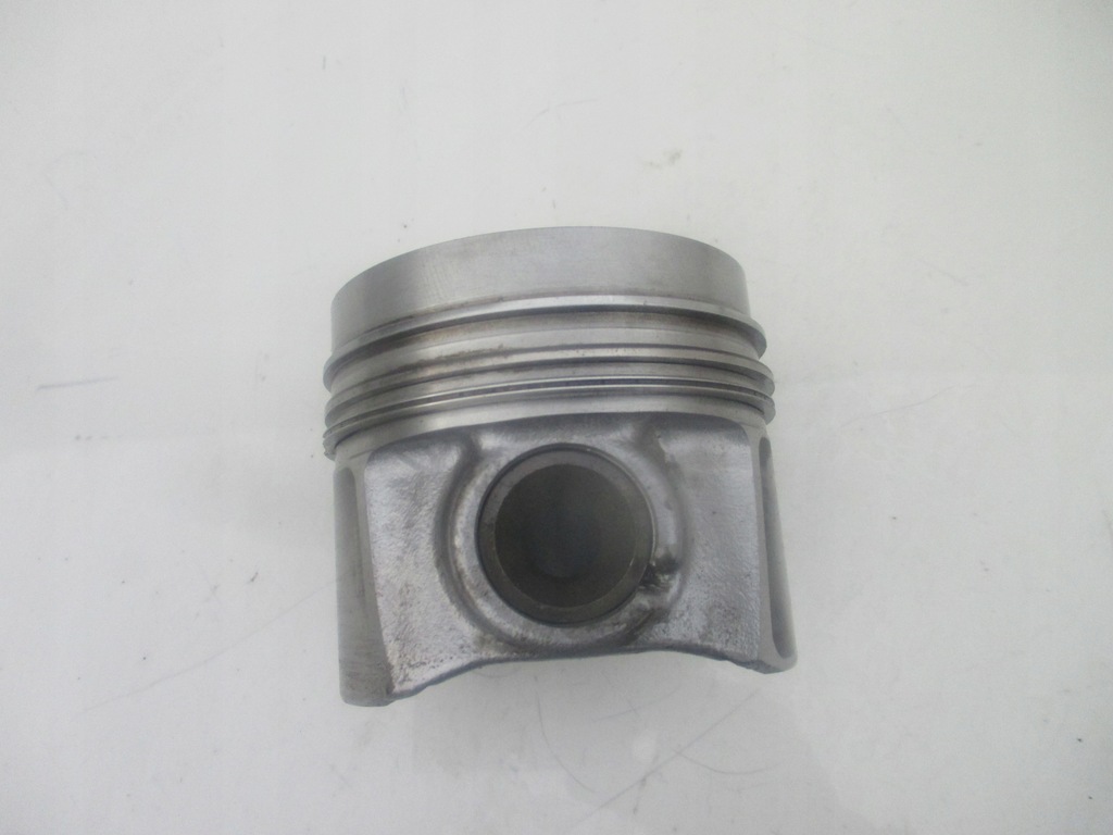 фото №1, Поршень vw polo v skoda fabia iii rapid seat ibiza iv 1.4 tdi