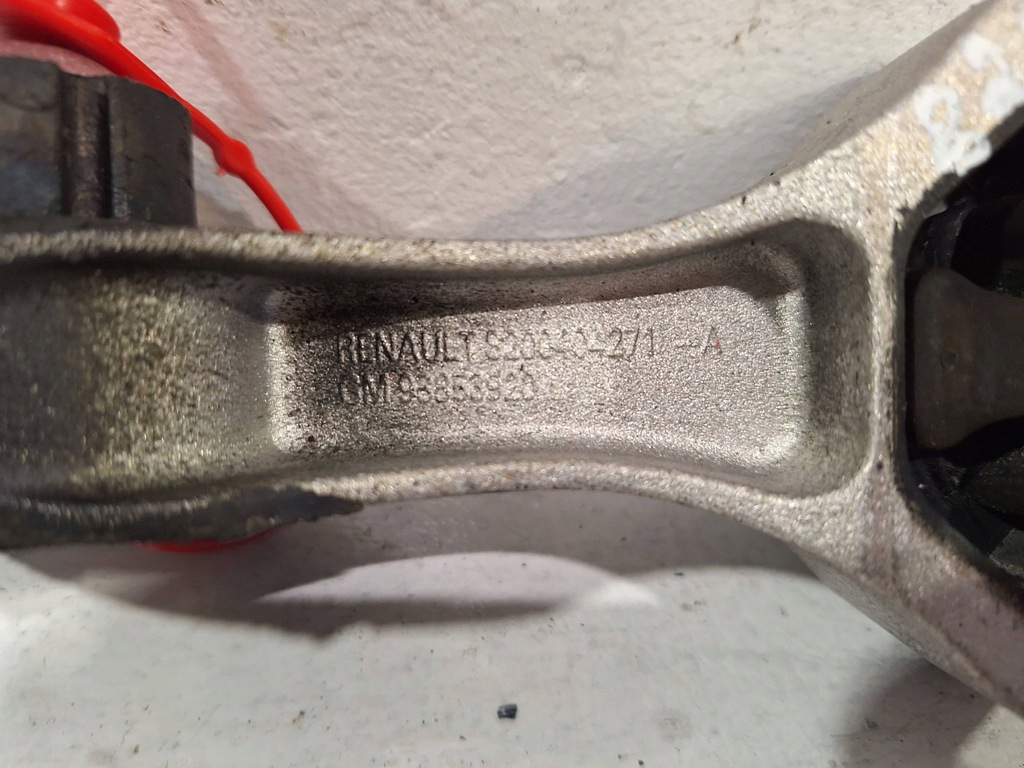 фото №3, Подушка двигуна 8200404271 renault trafic iv 2.0 dci 21-