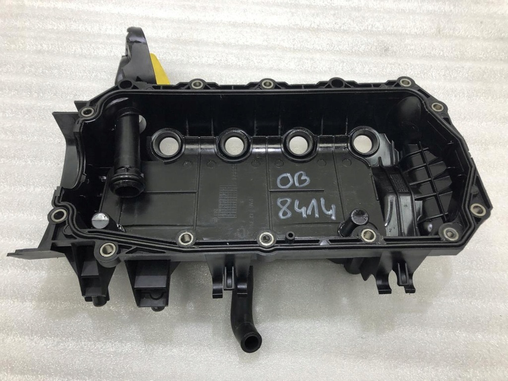 фото №9, Крышка клапанов renault twingo ii 1.2 52259ls