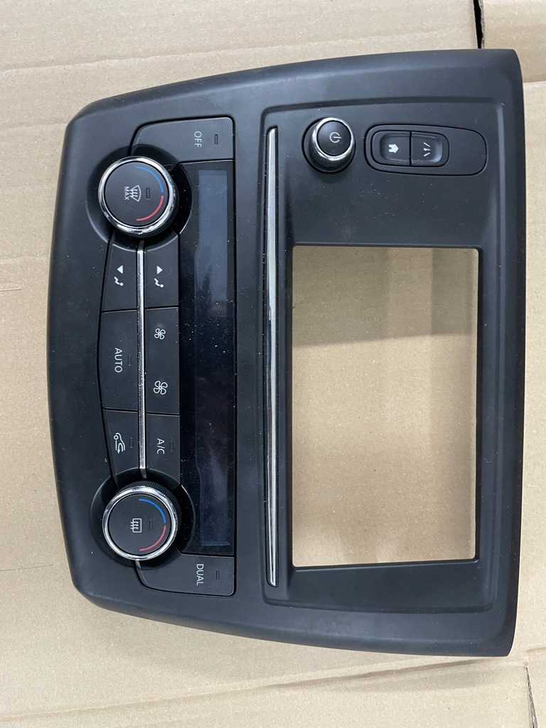 фото №1, Рамка панель радіо kadjar