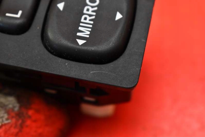 фото №11, Панель регулировки зеркал toyota auris 1 i 09r