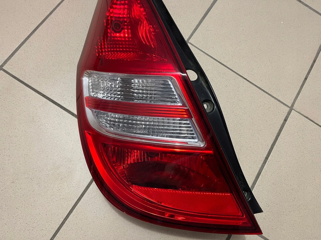 фото №11, Hyundai i30 i-30 i 1 07- hb лампа задня задня ліва