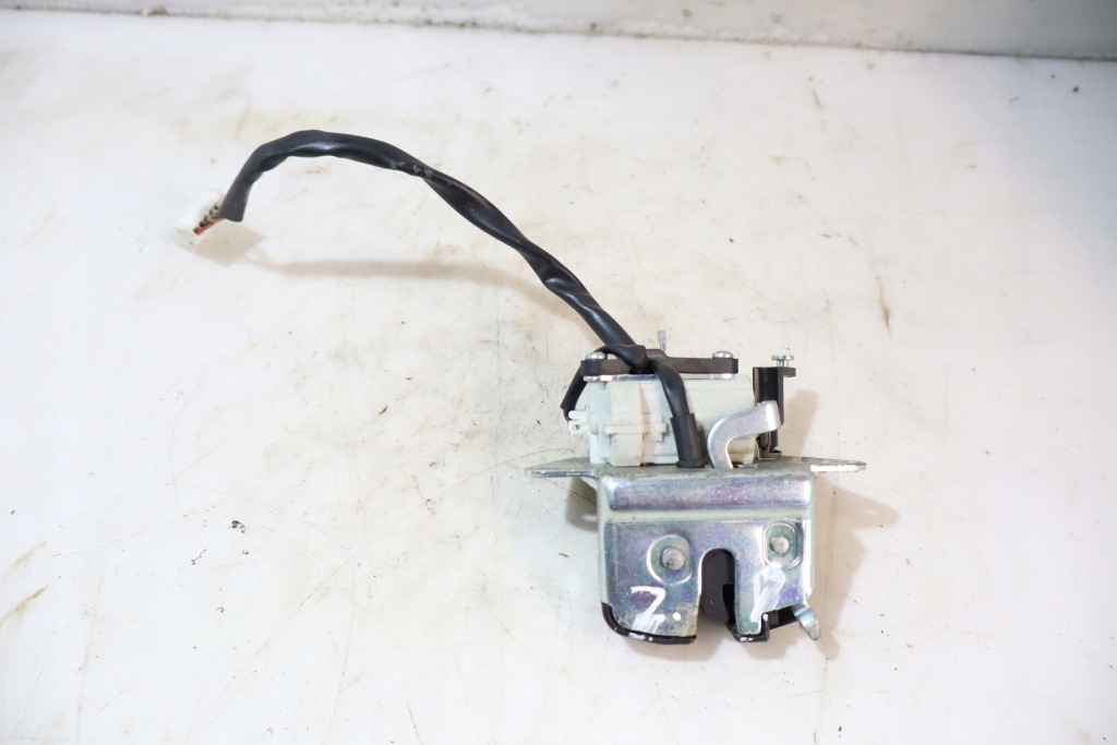 фото №3, Замок кришки багажника fiat linea