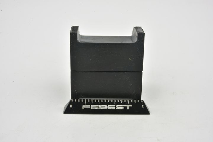 Резиновый элемент стабилизатора перед d24.3 febest chsb-t100f с Разборки