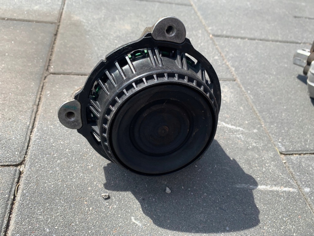 фото №10, Подушка двигателя левая правая bmw 5 g60 g61 7 g70 9894885 9894886