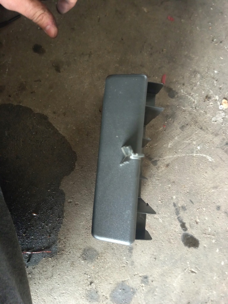 фото №7, Skoda fabia бардачок полка оригинальный номер 6y0862639