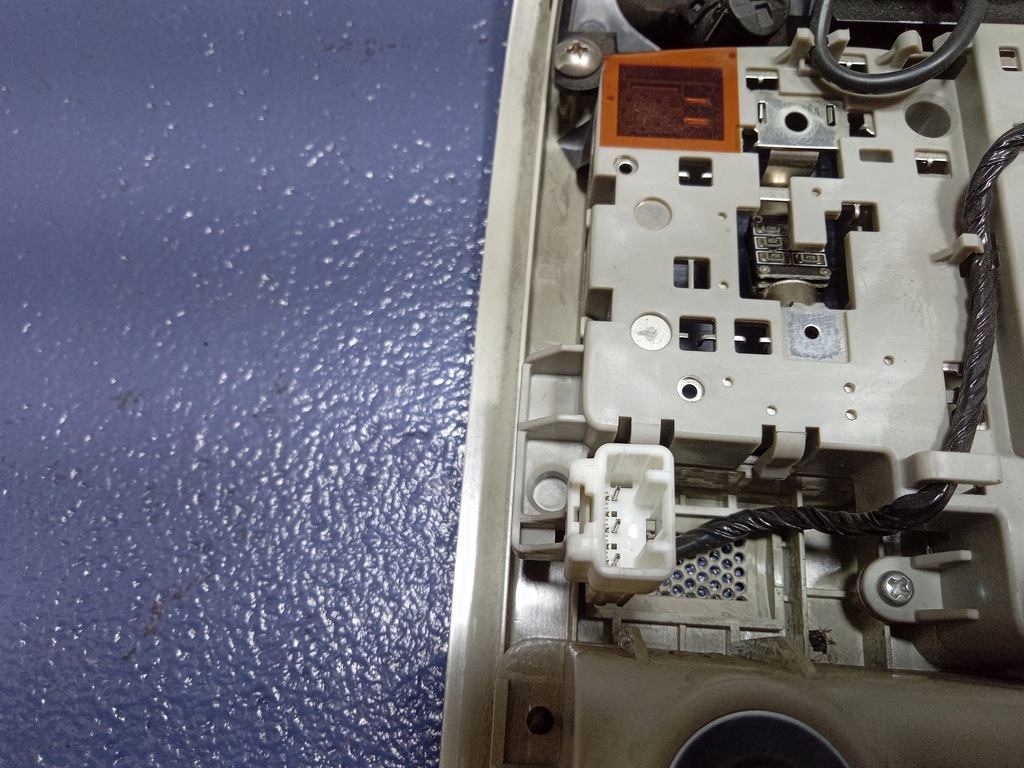 фото №5, Mazda 6 iii gj лампа стельовий перед kd49-69971