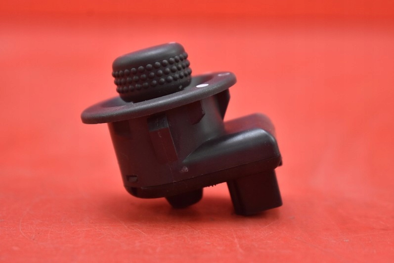 фото №8, Панель регулировки зеркал 255704649r dacia duster 2 ii 17-21