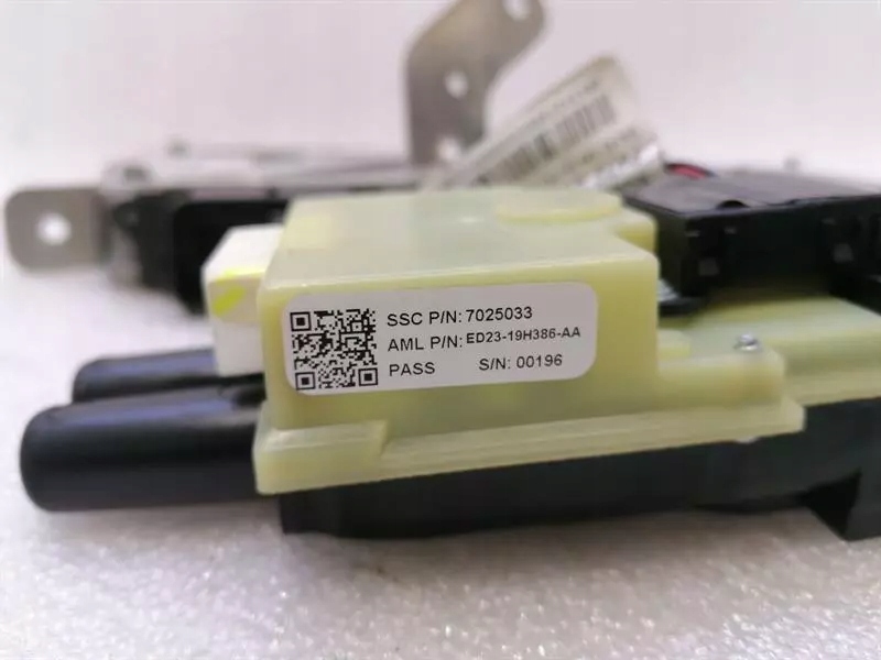 Aston martin vantage v12 двигатель ecu ed23-12a650aa управление unit Киев