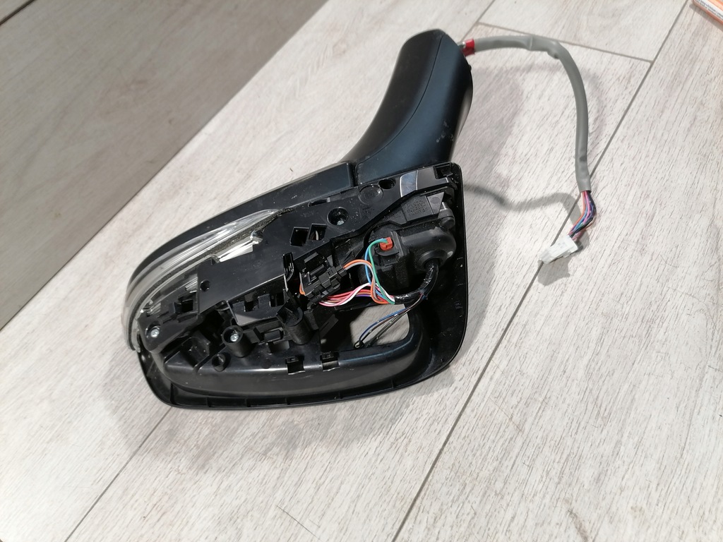 фото №6, Toyota rav4 дзеркало ліва 12pin toyota 045428