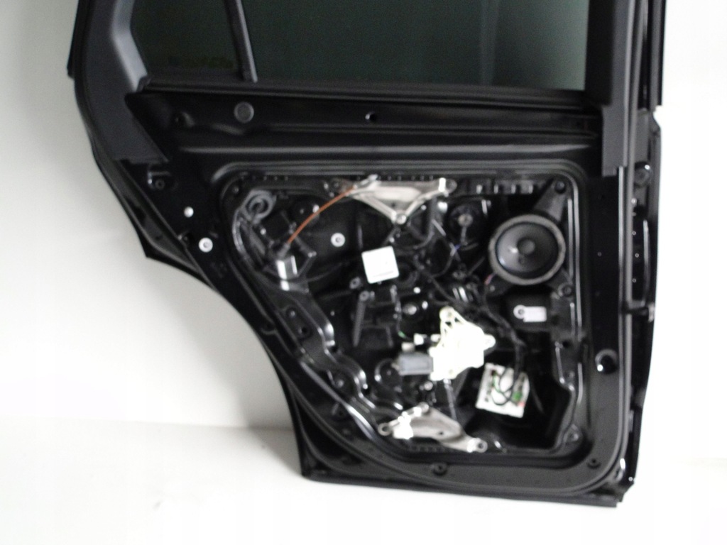 фото №11, Mercedes glc 254 x254 дверь задние левая coupe 197