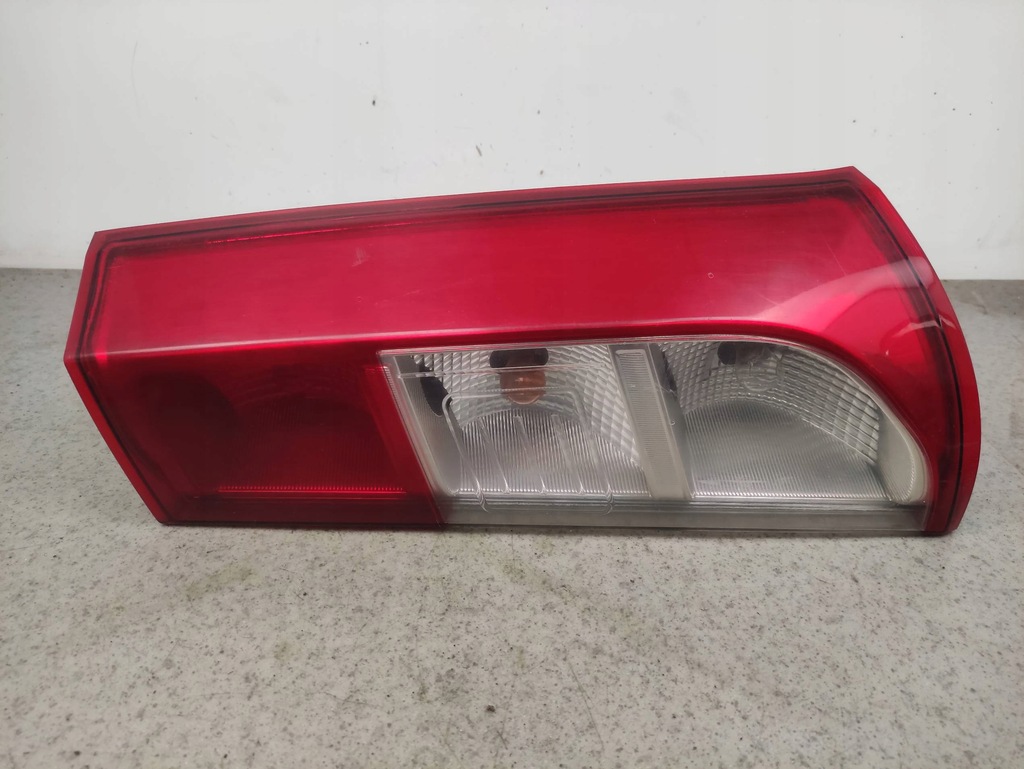 фото №1, Лампа права задня dacia dokker i 12-