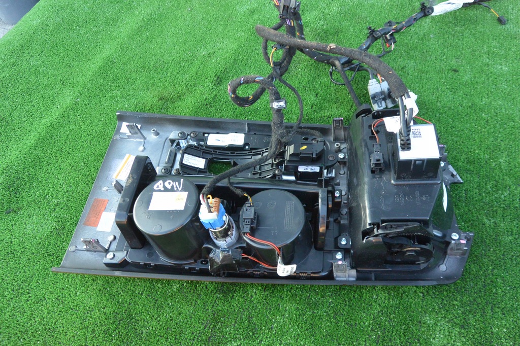 фото №12, Dekor бардачок тунель maserati quattroporte usa