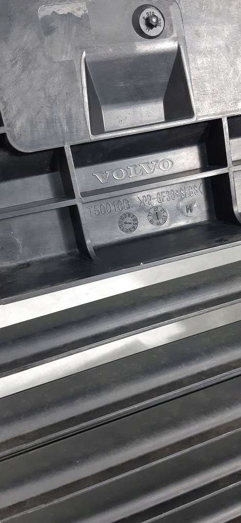 фото №11, Volvo xc40 ii 2 воздуховод воздуха шторка жалюзи 31455415