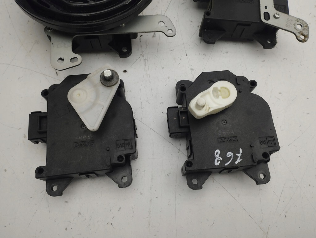 фото №5, Honda accord 2009 комплект моторчик отопителя