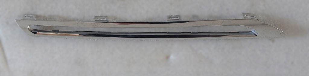 фото №1, Mercedes gle coupe w292 хром решітка радіатора накладка оригінальний номер a2928880185 a2928880285