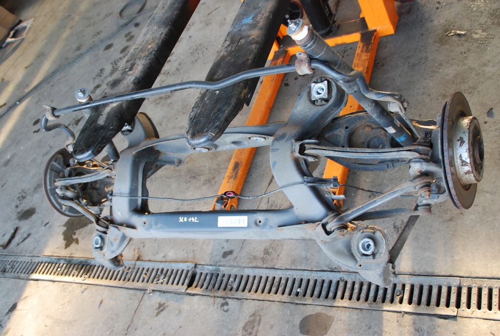 фото №3, Mercedes slc slk r172 w172 балка подвеска задняя