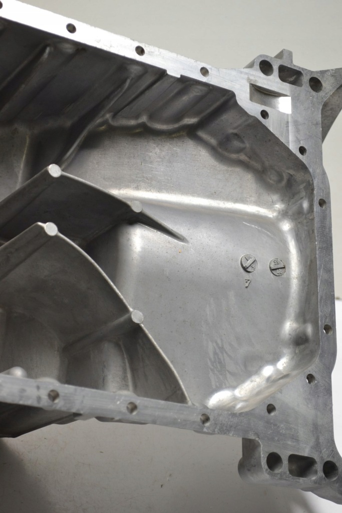 Mercedes t1 kaczka 601 sprinter поддон масляная Недорого