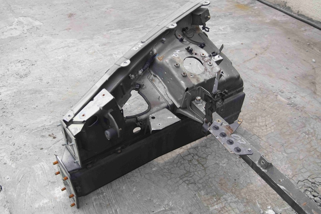 фото №12, Четверть лонжерон l/p maserati quattroporte v 04