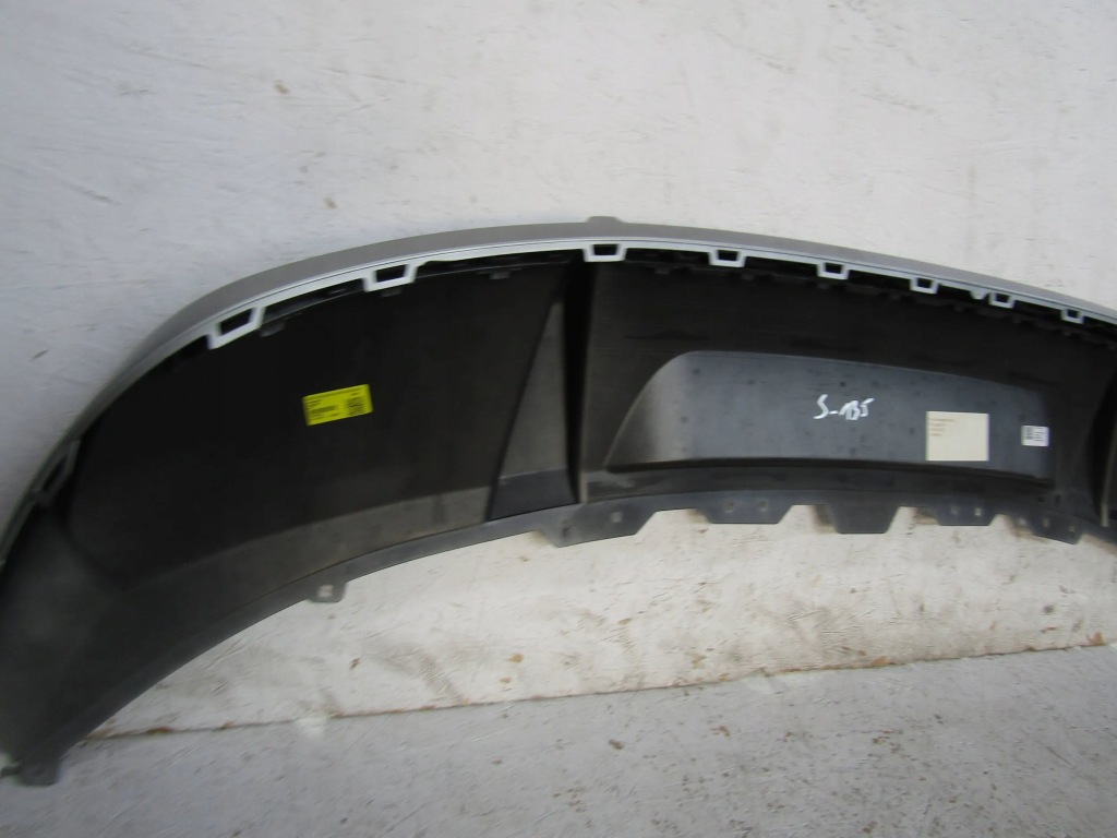 фото №11, Audi e-tron 4ke s-line спойлер бампера задня