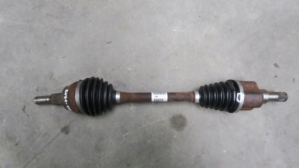 Купити Ford focus mk3 1.0 ecoboost привідний вал ліва механічна коробка передач