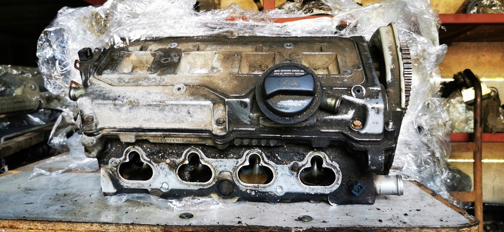 фото №10, Audi a8 d2 3.7 v8 головка двигателя левая