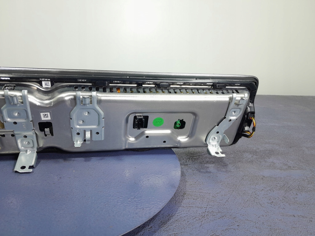 фото №8, Mercedes e w213 2.0d 194 km счетчик приборы экран дисплей a2135405292