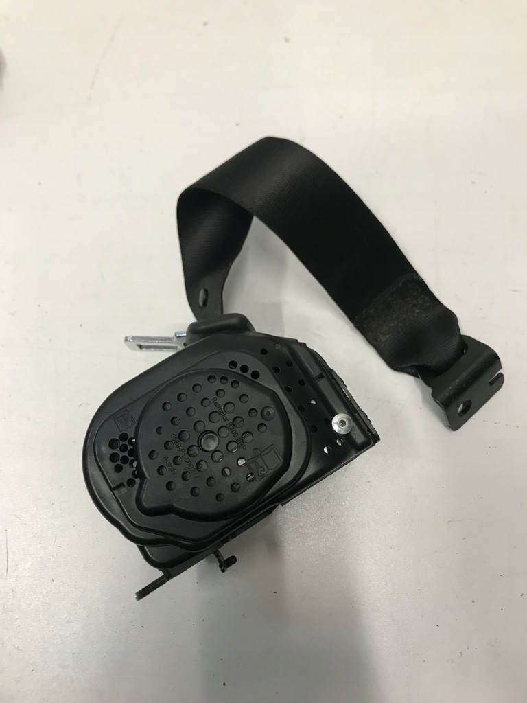 фото №4, Bmw f40 pas безопасности правая задняя