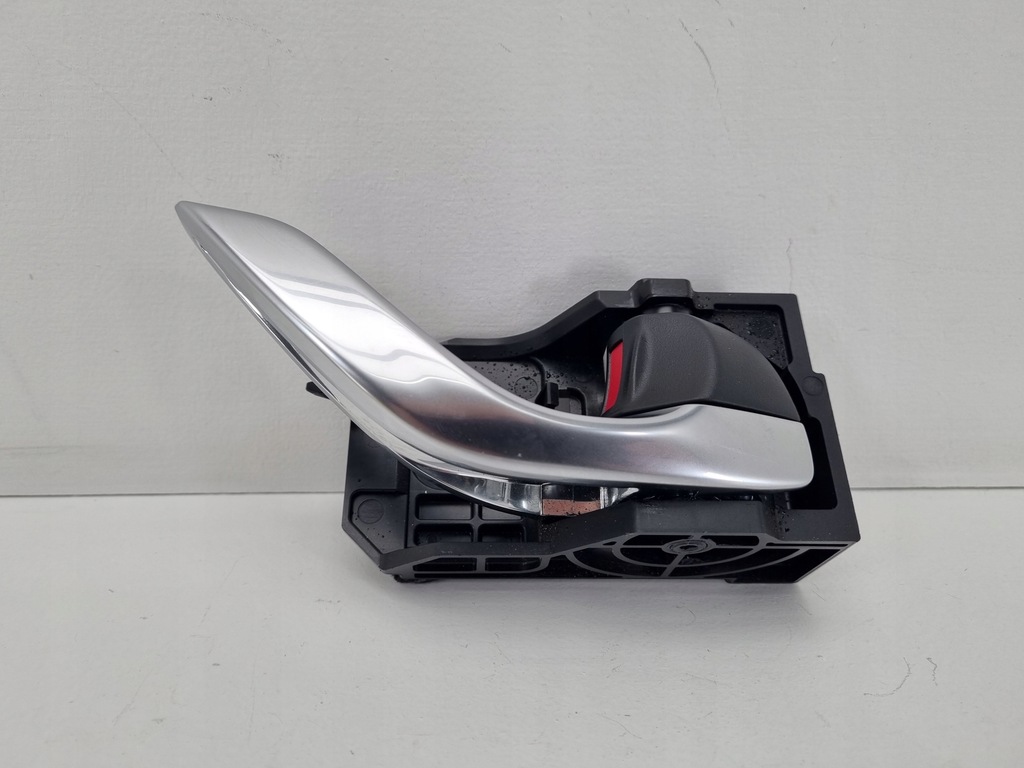 фото №1, Mazda mx5 mx-5 nd ручка двері внутрішня права