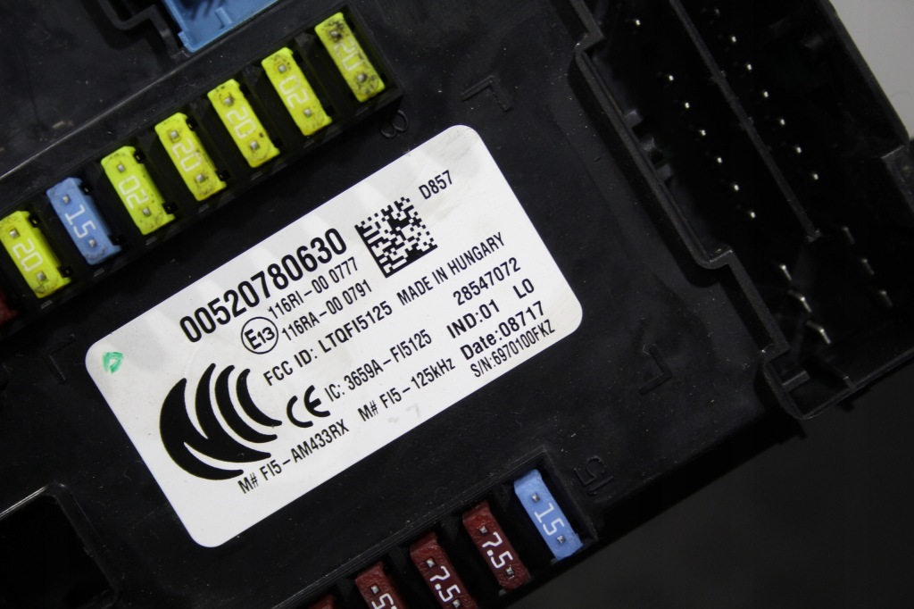 фото №2, Коробка запобіжників jeep renegade 00520780630