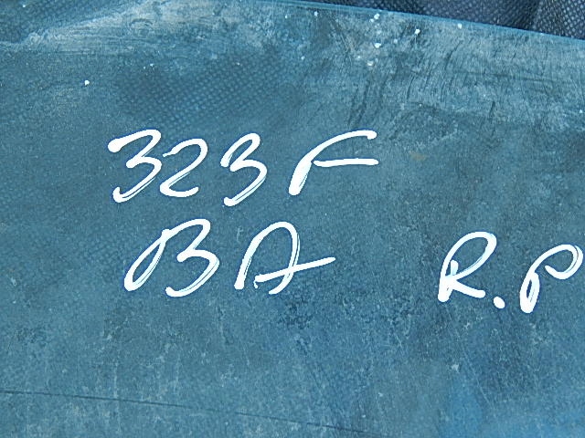 Купить Стекло дверь правый  передок  mazda 323 f ba 94-98