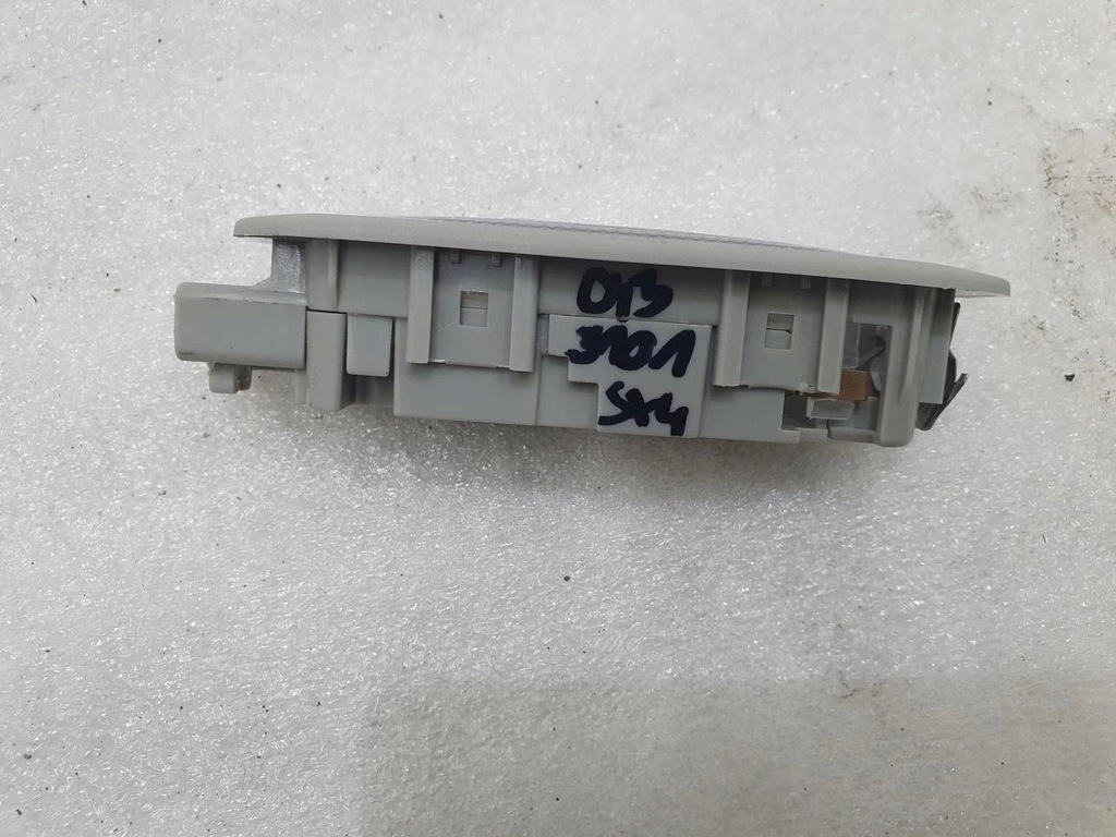 фото №4, Лампа освещение кабины suzuki sx4 s-cross