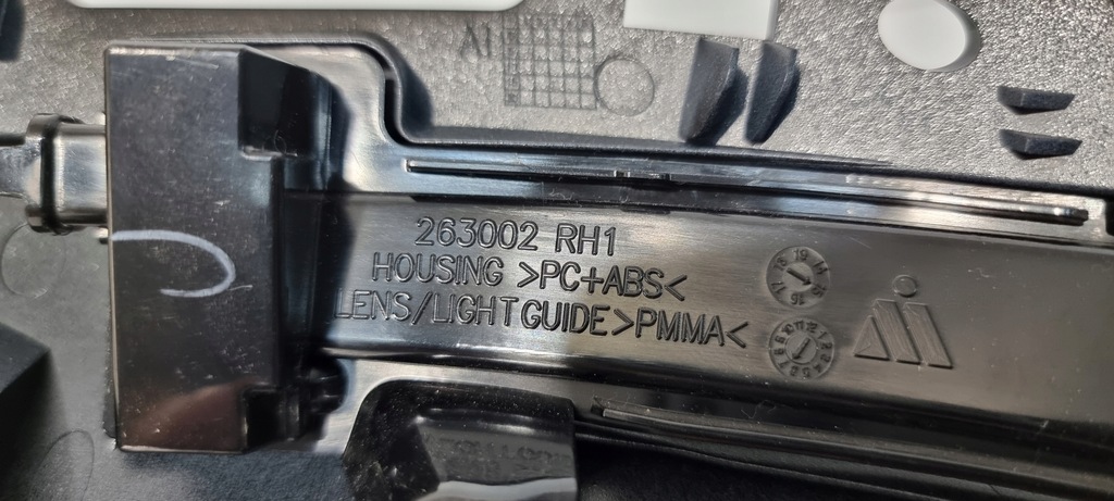 фото №10, Корпус зеркало правая renault megane iv talisman