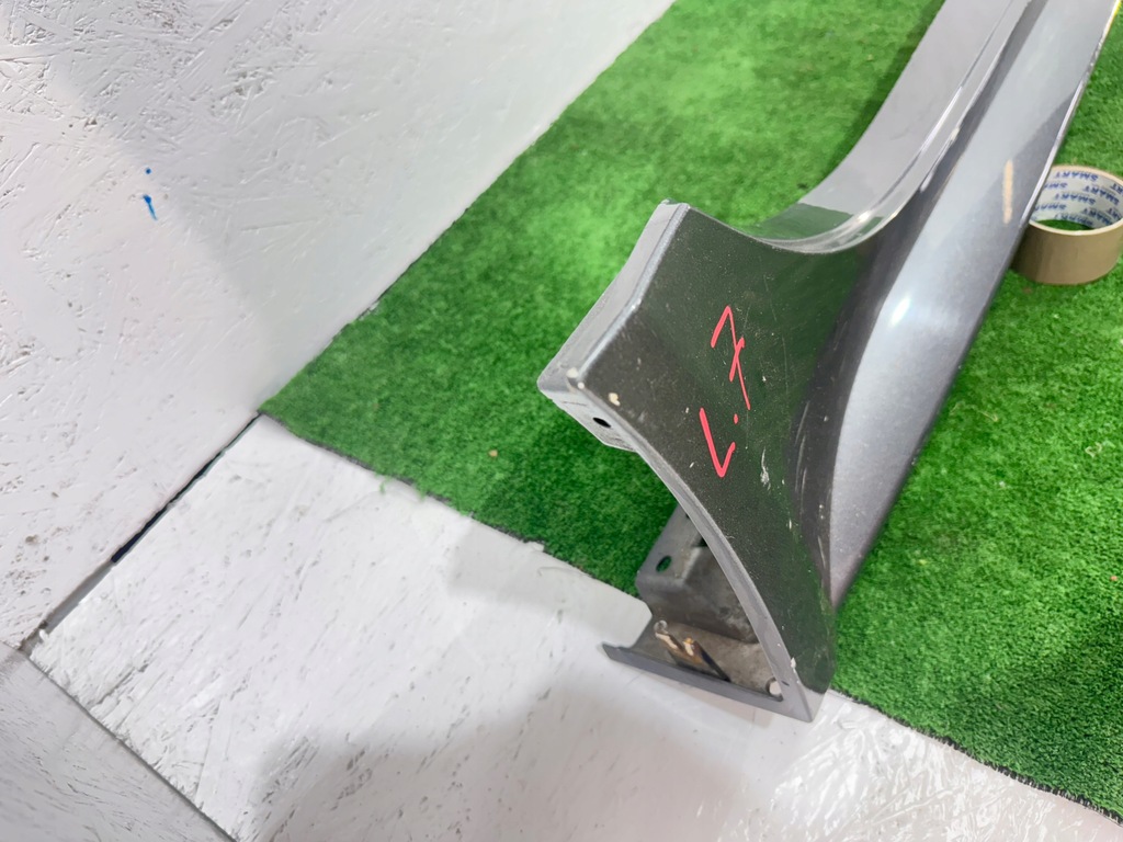 фото №3, Jaguar xe r-sport молдинг поріг поріг накладка права правий