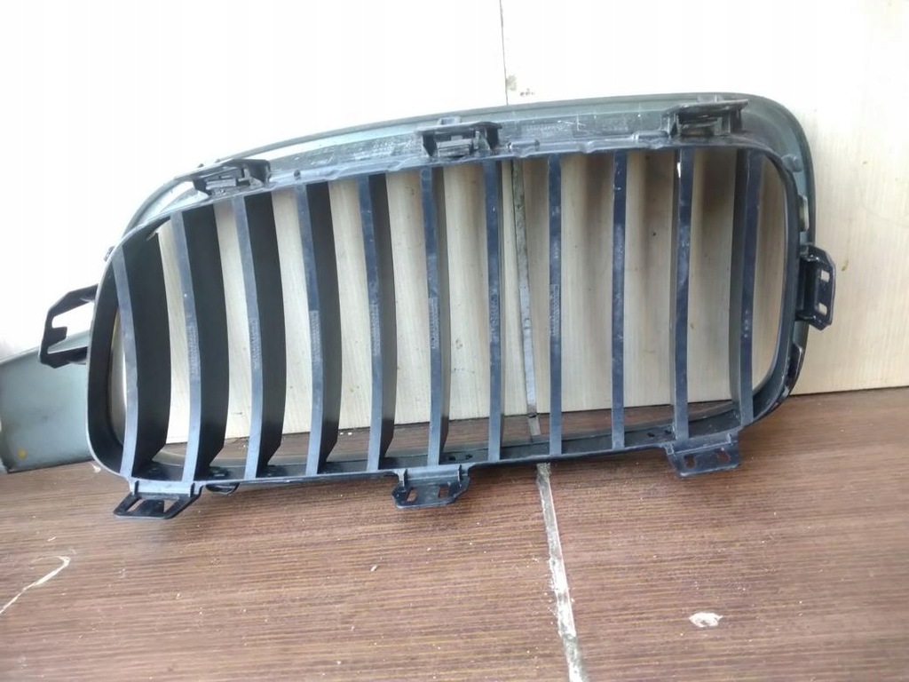 фото №13, Решётка радиатора решётка радиатора левая правая bmw 3 f30 f31