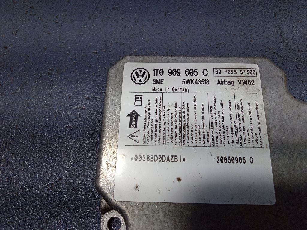 фото №7, Vw touran i приборная панель приборная подушки безопасности ремни