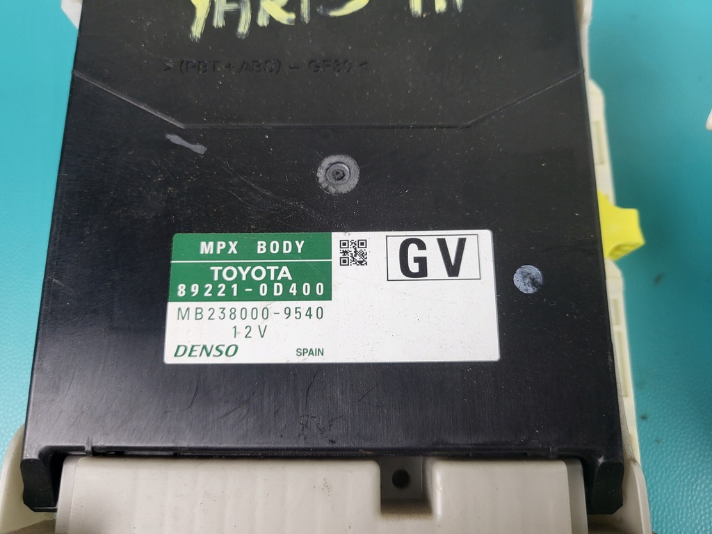 фото №8, Toyota yaris iii 14r 1.5 1nz hybrid гибрид бортовой компьютер замок зажигания набор иммобилайзер