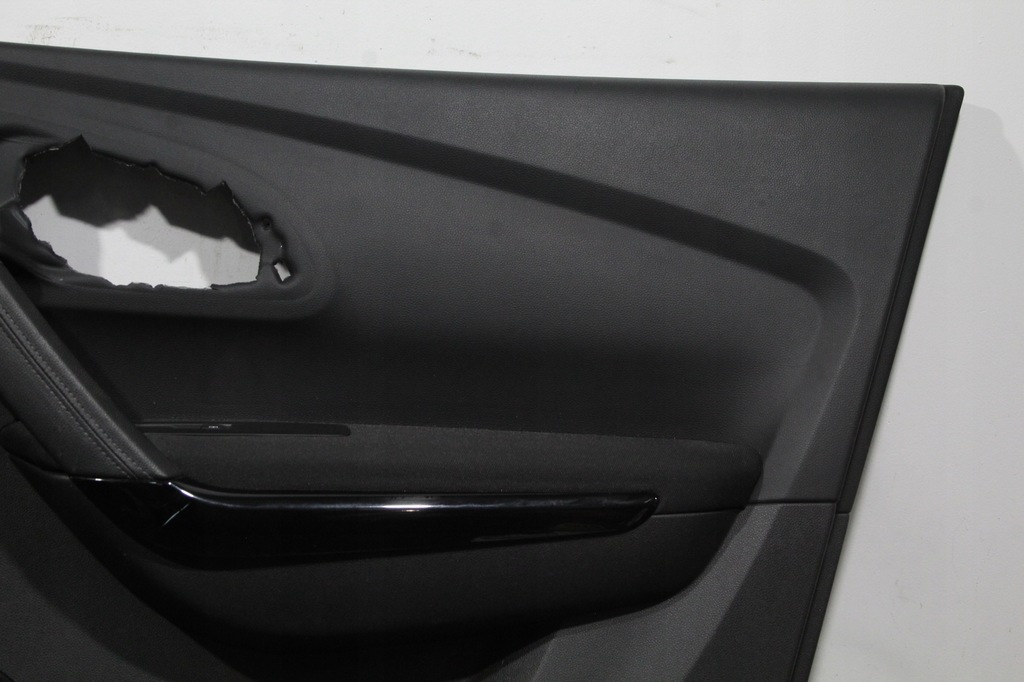 фото №4, Оббивка обшивка двері правий перед renault kadjar lift
