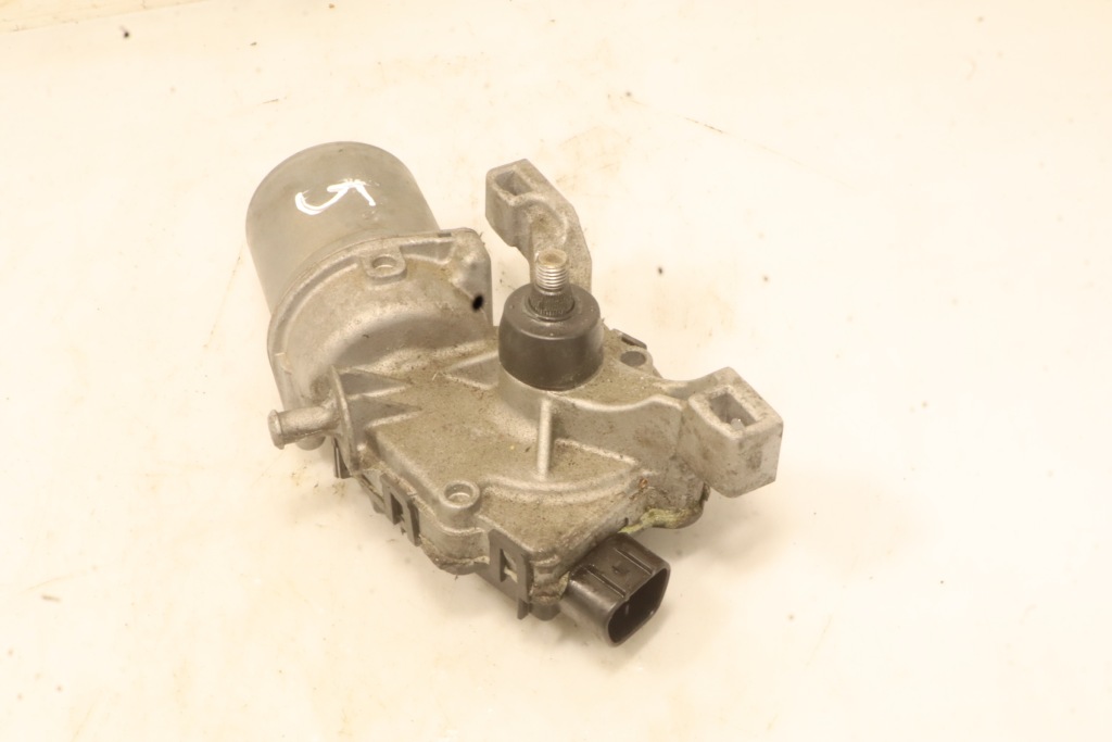 фото №1, Моторчик дворник перед toyota yaris iii lift