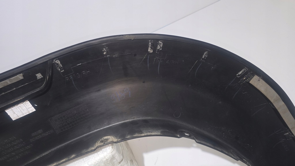 фото №5, Toyota hilux viii накладка крила правий задня 2020r- pc403-0k01a