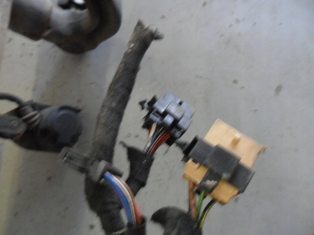 фото №9, Audi a6 c5 2002 kombi hak буксирувальний do буксирування westfalia