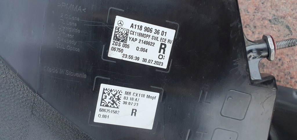 фото №12, Mercedes cla 118 c118 x118 lift 2023- лампа задняя задняя led правая