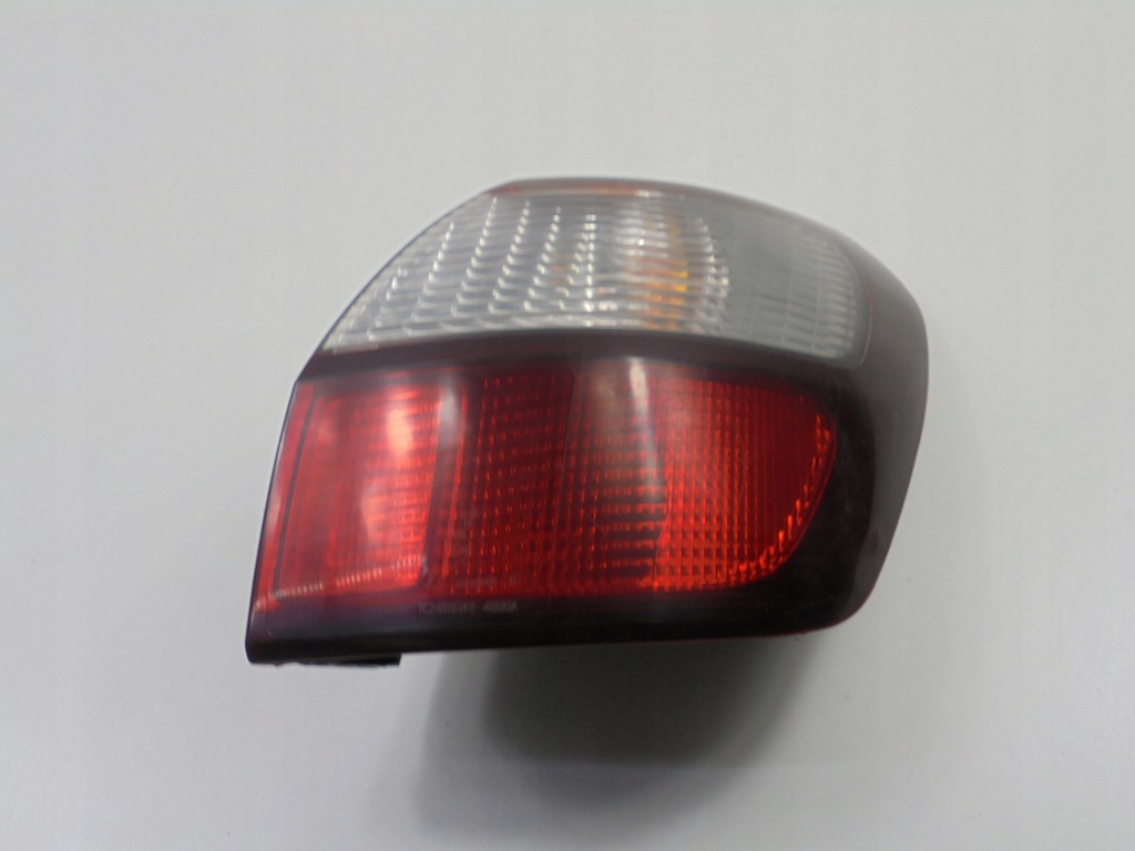фото №10, Subaru legacy iii be 98-03 лампа задня права kombi 4836a ichikoh