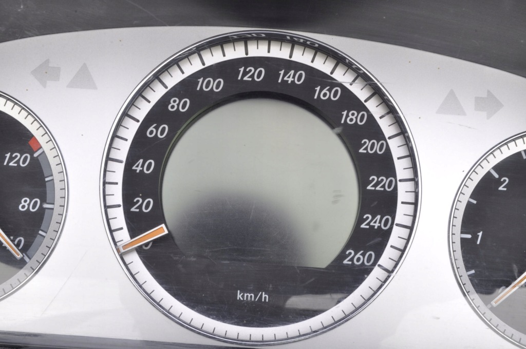 фото №6, Mercedes w204 2.2 cdi лічильник прилади europa a2045404548