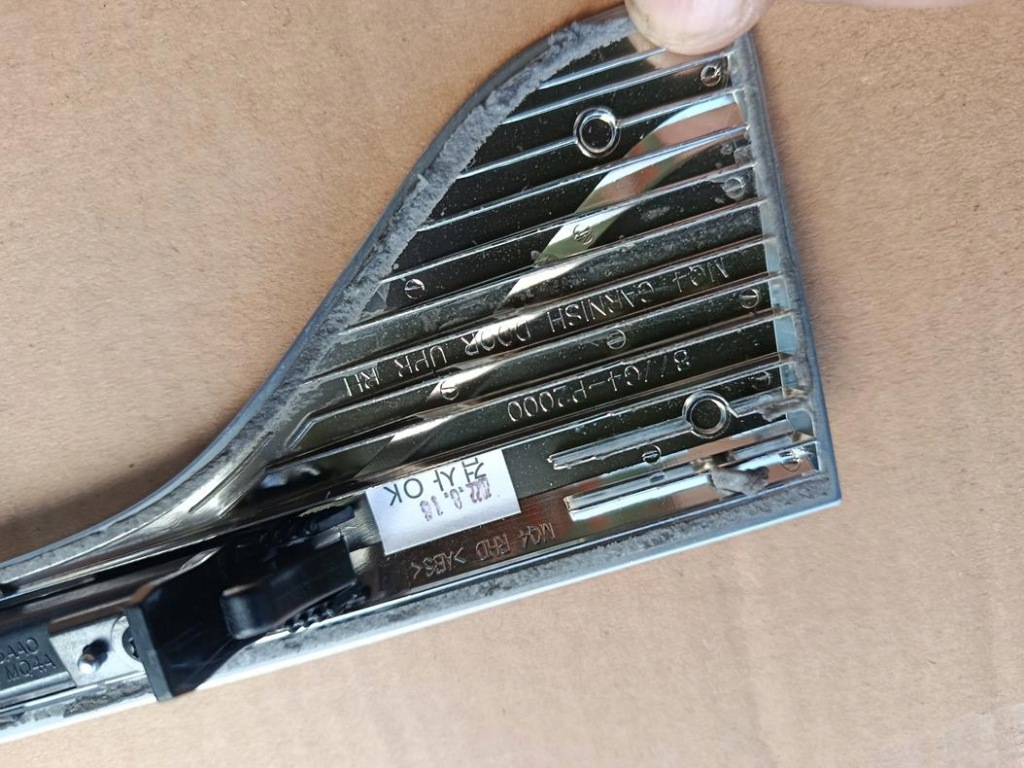 фото №4, Молдинг хром дверь правый kia sorento iv 4 оригинал идеальное состояние