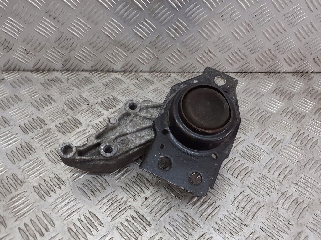 фото №1, Кронштейн двигуна renault scenic ii 2.0 dci