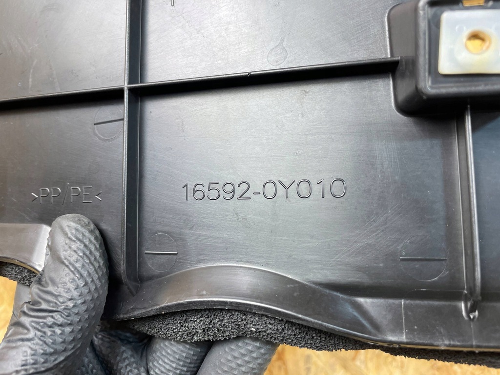 фото №13, Впуск повітропровід повітря toyota auris ii 16592-0y010 2012-