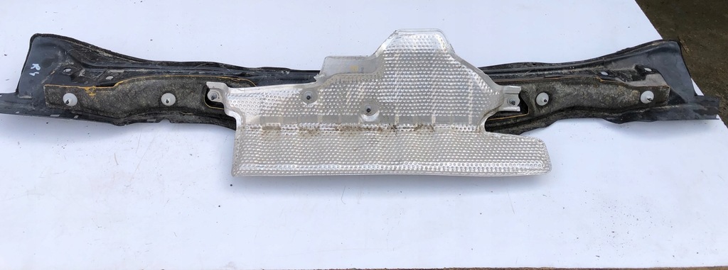 фото №4, Toyota rav 4 жабо металлический