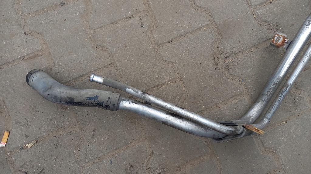 фото №2, Труба заливной топлива volvo s40 04r ii 2.0hdi