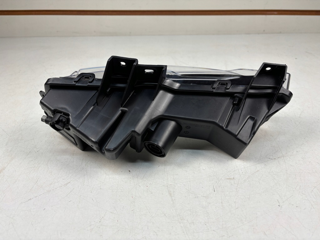 Протитуманна фара led drl tesla 3 рестайлінг  y 1624798-00-a гарний Ціна